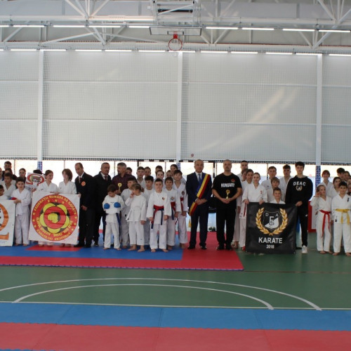 Peste 130 de sportivi au participat la &quot;Cupa Toamnei&quot; de karate shotokan