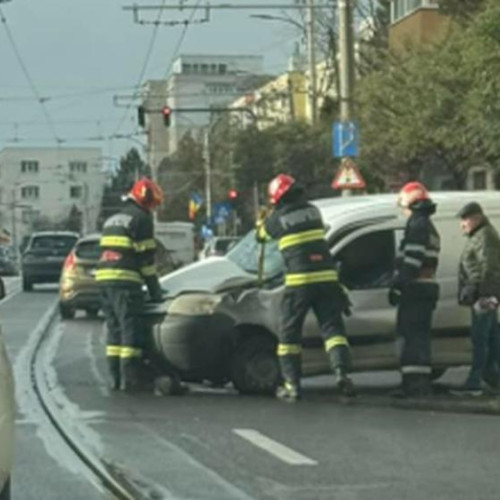 Accident rutier pe strada Primaverii, în zona Mienerva