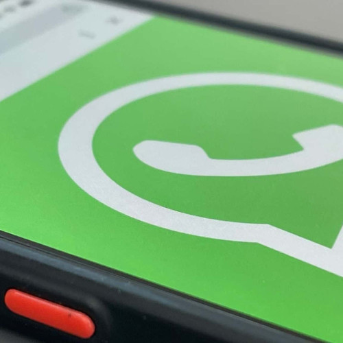 WhatsApp introduce funcția de transcriere a mesajelor vocale, disponibilă la nivel global