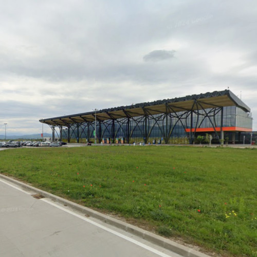 Aeroportul Internațional Brașov îmbunătățește eficiența energetică printr-un parteneriat cu Electrica Furnizare