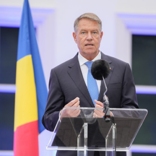 Iohannis a decorat echipa Code for Romania: Așezați România pe harta inovației".