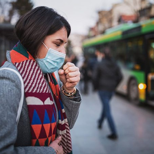 Creșterea cazurilor de Metapneumovirus uman îngrijorează în România