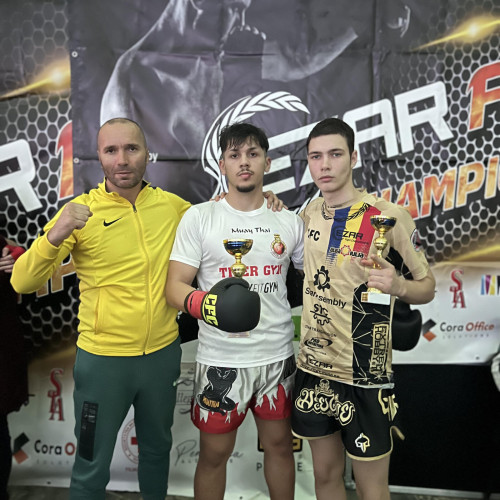 Luptătorii de la Tiger Gym Râmnicu Vâlcea la Gala Cezar Fight Championship - FOTO