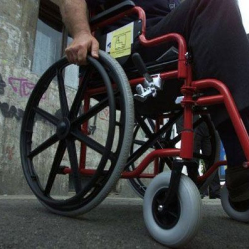 Peste 14.400 de persoane adulte cu handicap în județul Sibiu: 46% femei și 54% bărbați