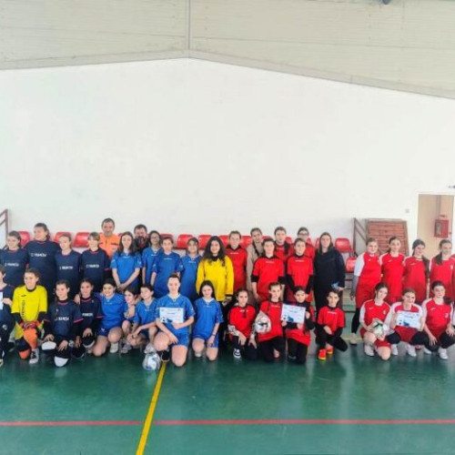 Turneul final al Cupei Satelor la fotbal feminin a avut loc la Suraia