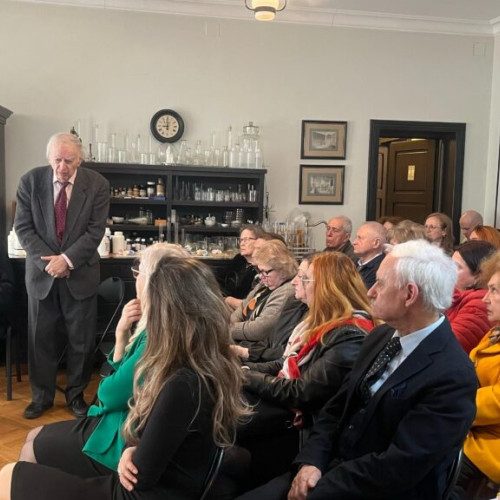 Comemorarea acad. Bogdan C. Simionescu la Muzeul "Poni-Cernatescu"