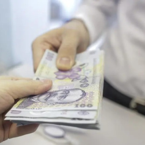 ANAF clarifică impozitarea transferurilor de bani între rude