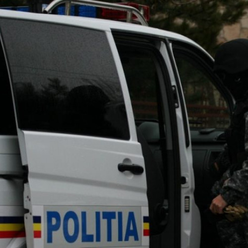 Percheziții în opt județe și București împotriva unui grup infracțional organizat
