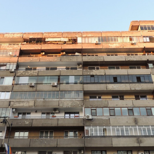 Suprafața locuințelor din România: o preocupare pentru calitatea vieții urbane