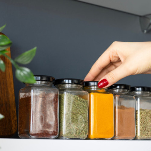 Condimentele: Termenul de valabilitate și păstrarea aromelor