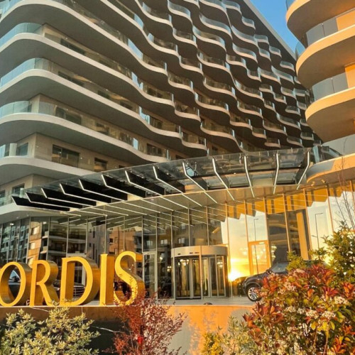 Oamenii de afaceri ieseni primesc inapoi apartamentele sechestrate de DIICOT