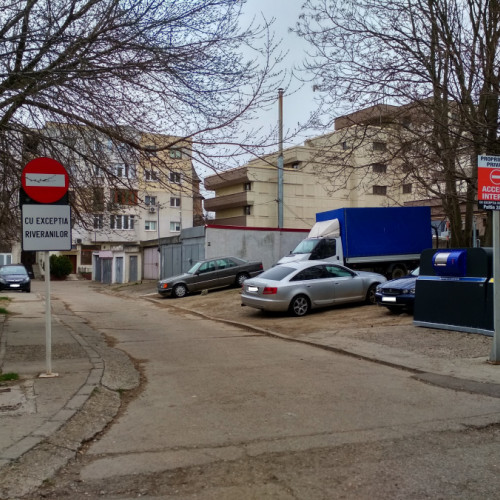Nemulțumiri în Galati legate de garaje și parcări insuficiente