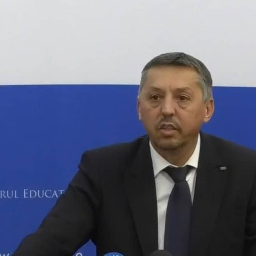 Ministrul Educației cere reglementarea meditațiilor pentru elevi