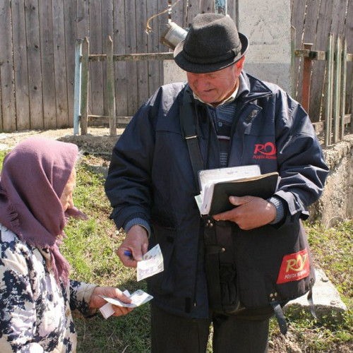 Plățile sociale vor ajunge la beneficiari la timp, în ciuda mini-vacanței de 1 Mai