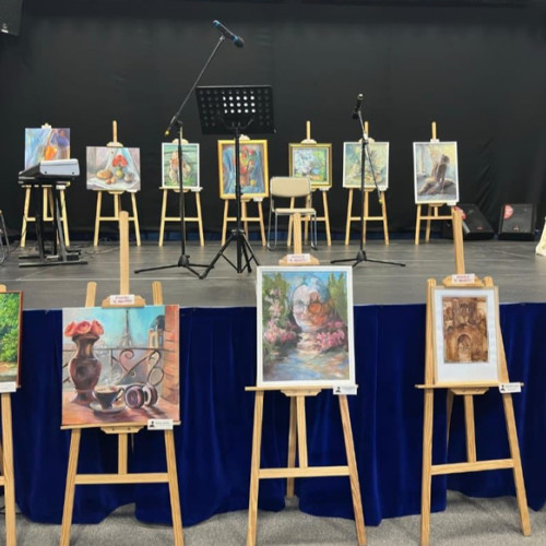 Violeta Leca, elevă la Școala Populară de Arte din Brăila, câștigătoare a Premiul III la un concurs internațional