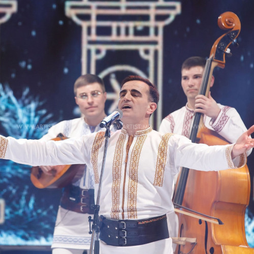 Concert al formației &quot;Plaiesii&quot; la Festivalul &quot;Satule, mandra gradina&quot;