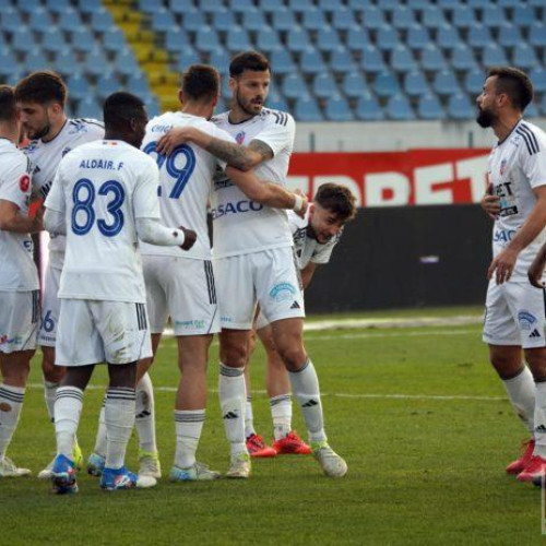 Sepsi OSK Sf. Gheorghe întâlnește FC Botoșani în lupta pentru supraviețuire