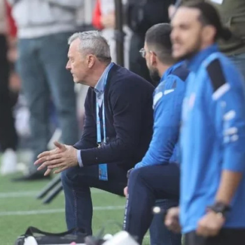 UTA - Petrolul Ploiești, meci important în play-out-ul SuperLigii