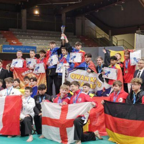Campionatul Mondial de Copii și Juniori la Qwan-Ki-Do s-a desfășurat în Italia