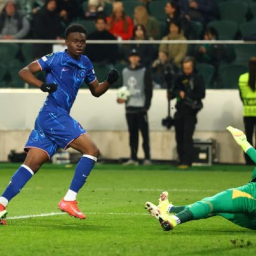 Favoritele câștigă în sferturile Conference League