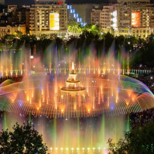 Spectacolele &quot;Simfonia Apei&quot; revin în București