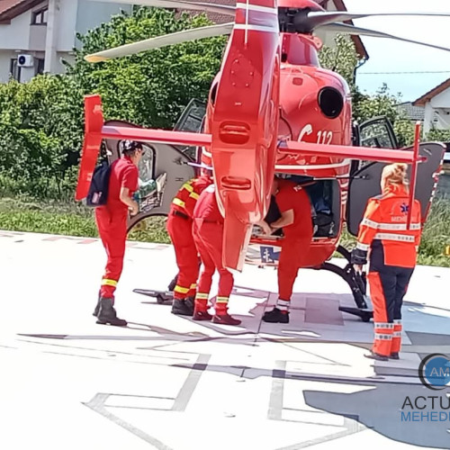 Intervenții SMURD pentru salvarea a doi bebeluși