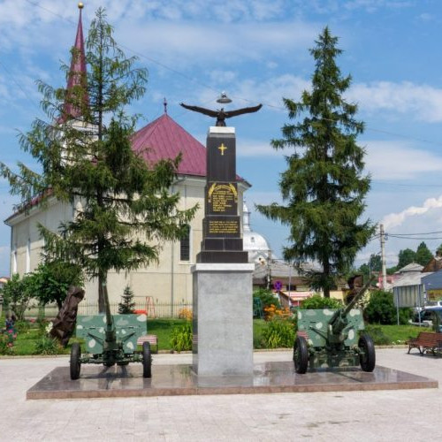 Primăria Târgu Lăpuș anunță deschiderea solicitărilor pentru locuințe sociale