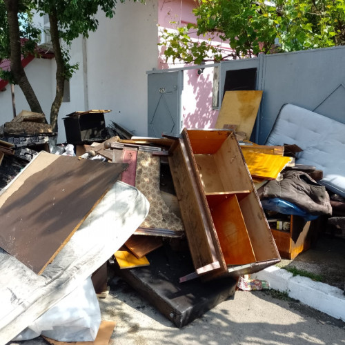 Incendiu devastator lasă o familie pe drumuri în Galați