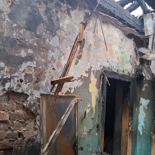 Incendiu devastator la un condominiu din Galați