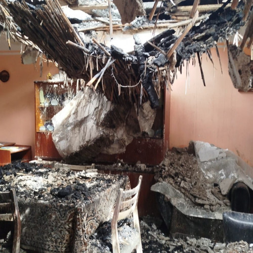 Incendiul distruge o casă în Galați, iar comunitatea se mobilizează pentru sprijin