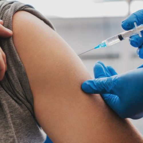 Parlamentul adoptă legea vaccinării gratuite împotriva HPV