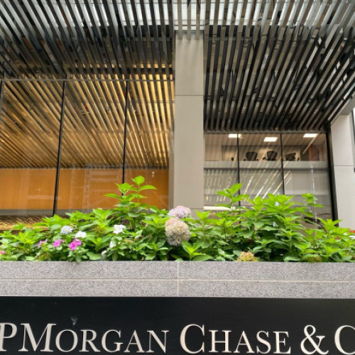 JPMorgan: Victoria lui Nicușor Dan reduce riscurile politice pentru România