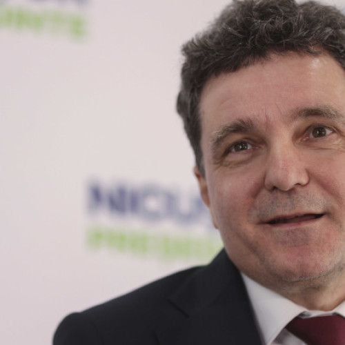 Nicușor Dan discută despre deficitul bugetar la Ministerul Finanțelor