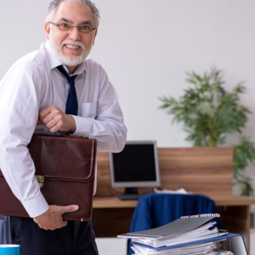 Muntenegru pregătește introducerea zilei de lucru de șapte ore