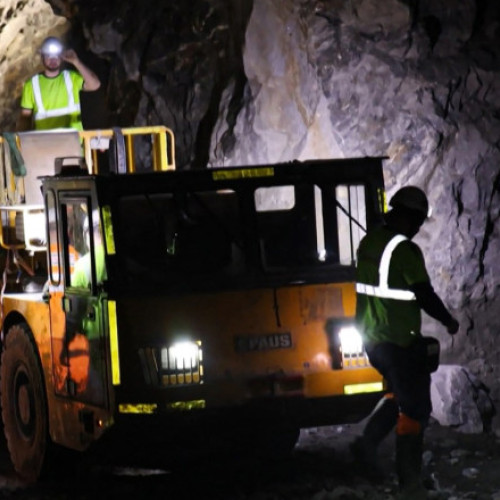 Groenlanda acordă permis de exploatare unei companii danezo-franceze