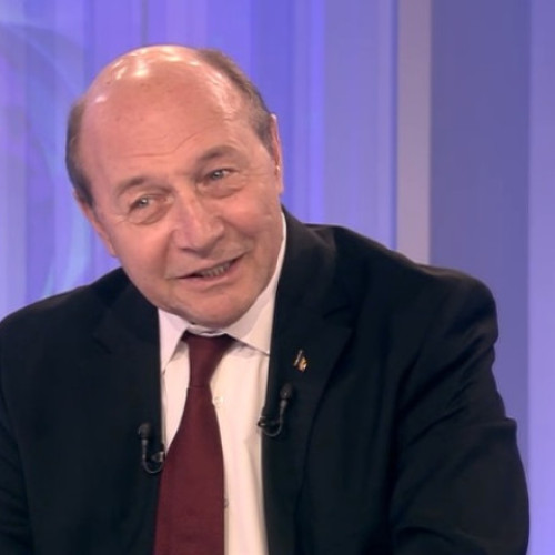 Traian Băsescu susține decizia lui Nicușor Dan de a merge în Polonia