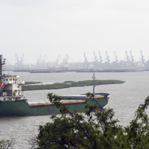 Accident pe Dunăre: Nouă persoane au scăpat necontuzionate