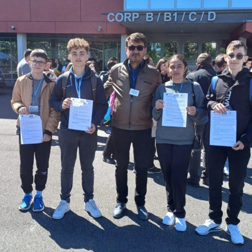 Trei medalii de argint pentru elevii din Iași la olimpiada satelor