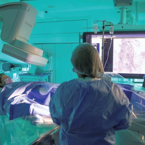 Durerea abdominală poate fi un semn al anevrismului de aortă abdominală