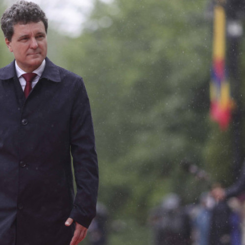 Nicușor Dan: România trebuie să îmbunătățească politica externă