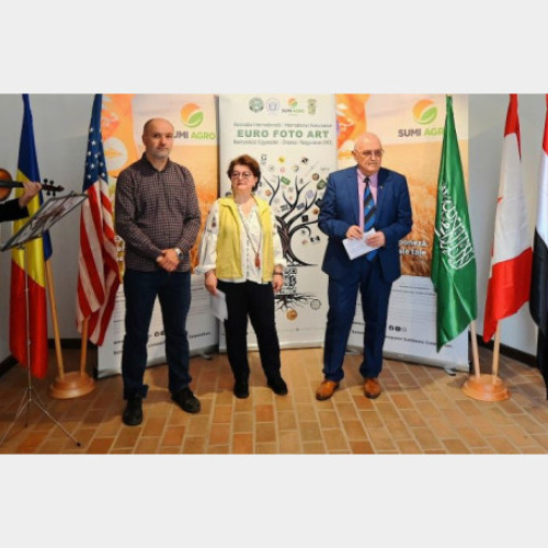 Expozitia internațională "Europa văzută de artiști fotografi din alte continente" vernisată la Oradea