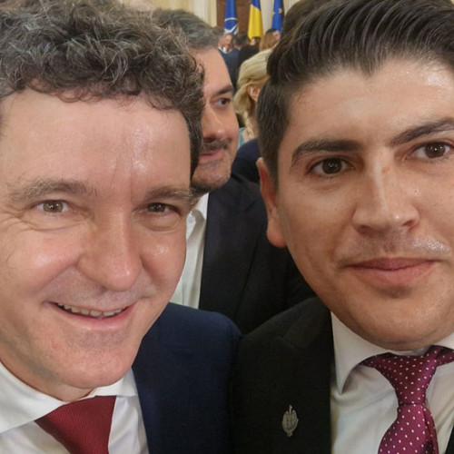 Deputatul USR Caras-Severin, Andrei Plujar, la ceremonia de investire a lui Nicușor Dan