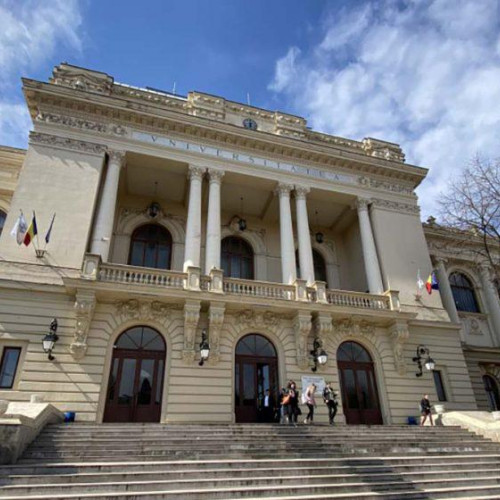 Universitatea "Alexandru Ioan Cuza" din Iași recrutează studenți mentori