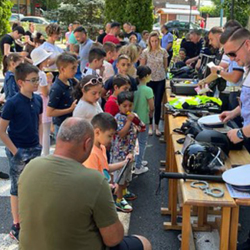 Sărbătoare pentru copii la Parcul Tricolorului din Reșița