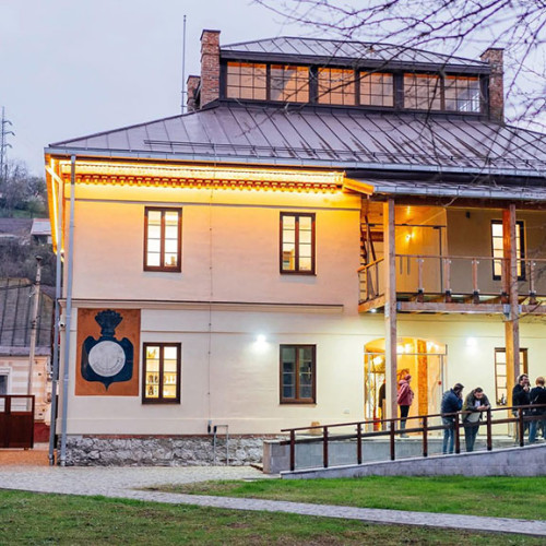 Noua expoziție „Sfârșitul s-a terminat” va fi deschisă la Reșița