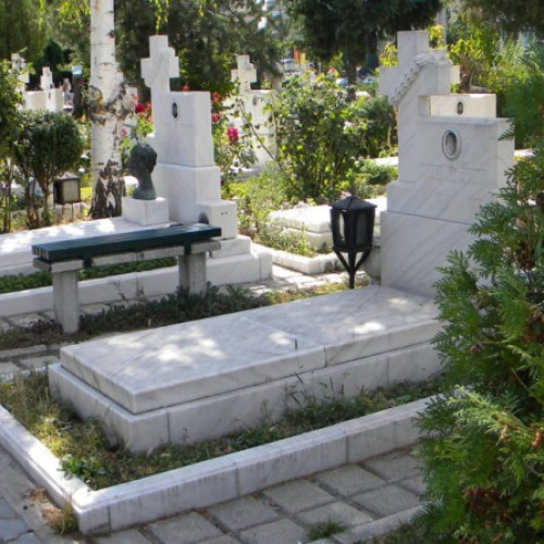 Creșterea cu 30% a numărului de înmormântări în Galați, cauzată de serviciul cimitire diversificat
