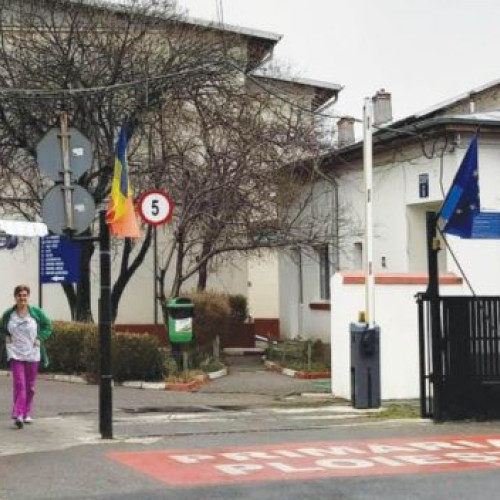 Un incident grav în Prahova: patru persoane rănite după ce un autoturism s-a răsturnat