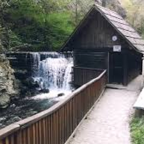 Morile de apă de la Rudaria vor fi mai accesibile turiștilor în această vară