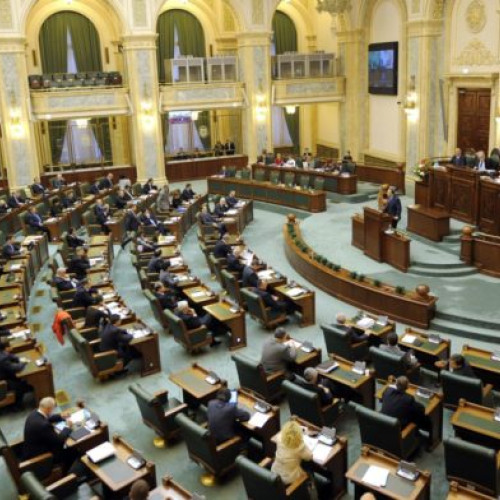 Deputatii USR Cristina Pruna si Claudiu Nasui au depus din nou la Parlament un proiect de lege care vizează reducerea numărului de parlamentari la 300. Potrivit sursei newsbucuresti.ro, inițiativa urmărește modificarea legii pentru a reflecta rezultatele referendumului din 2009, precum și pentru a face parlamentele mai eficiente și mai apropiate de realitățile demografice și economice ale țării.