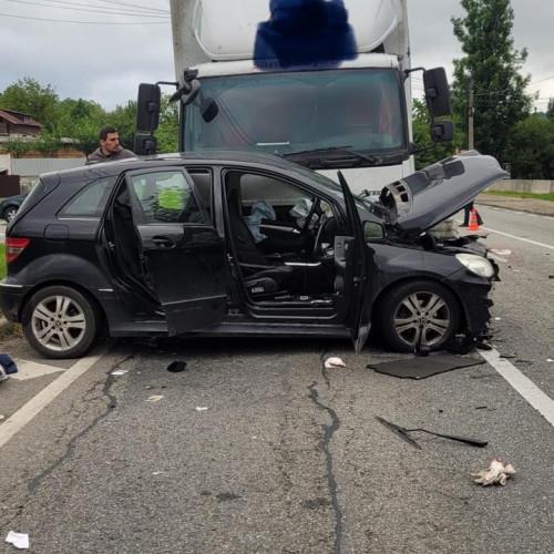 Accident grav în Petroșani: un tânăr din Mehedinți implicat într-un incident rutier